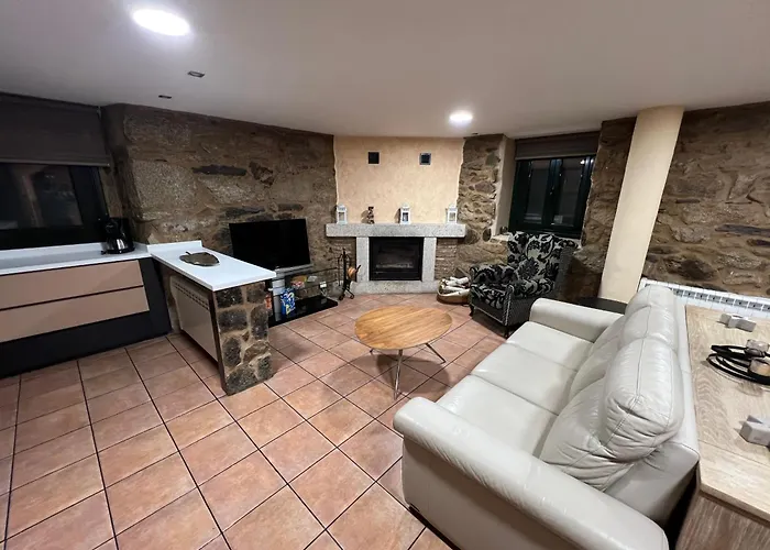 Adilia Villa Padornelo (Castile and Leon)